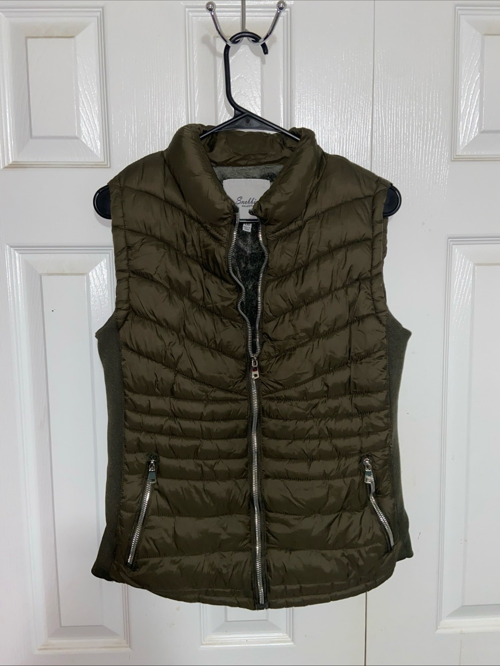 Suedelle Olive Green Quilted Puffer Vest - Women's